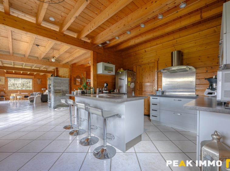 Maison 5 pièces - 161 m2 - Viuz-la-Chiésaz