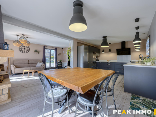 Maison 4 pièces - 109 m2 - Hauteville-sur-Fier