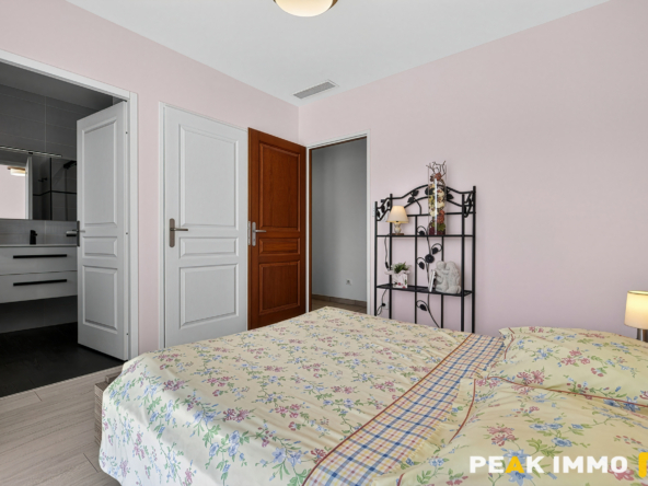 Maison vue lac - 9 pièces - 273 m2 - Portout Chanaz