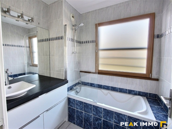 Appartement - 3 pièces - 86.13 m2 - Annecy