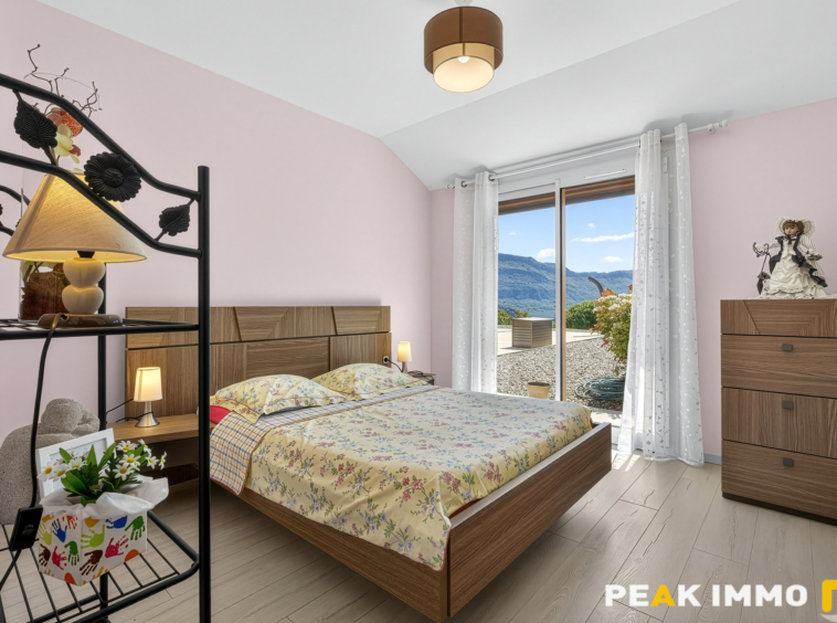 Maison vue lac - 9 pièces - 273 m2 - Portout Chanaz