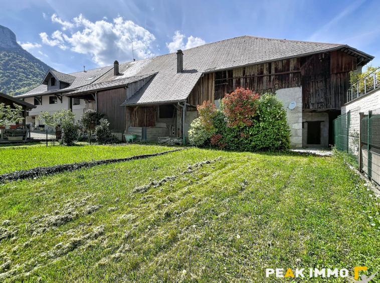 Duplex entre appartement et maison de village - jardin priva