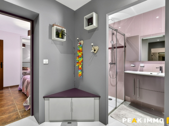 Maison vue lac - 9 pièces - 273 m2 - Portout Chanaz