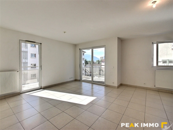 Appartement - 3 pièces - ANNECY