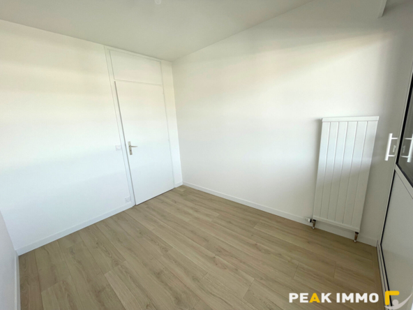 Magnifique T5 duplex rénové avec terrasse, balcon, garage et