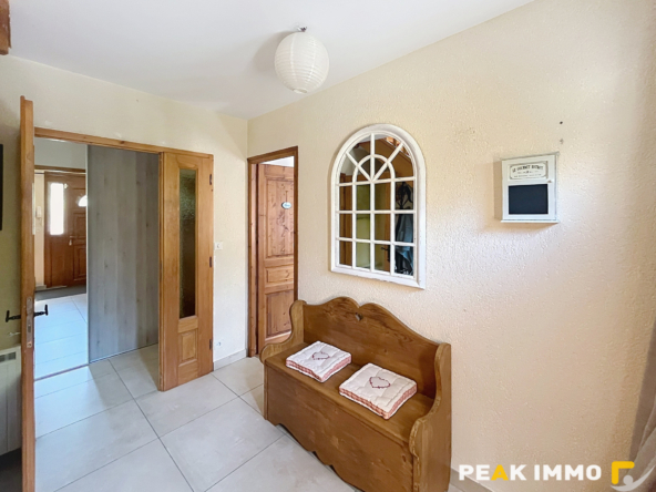 Maison individuelle 150 m2   Terrain 1 212 m2   Chevaline se