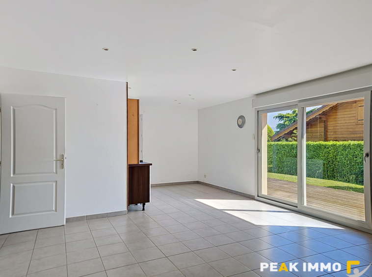 LUCINGES-EXCLUSIVITE-MAISON 3 chambres sur terrain de 490 m2
