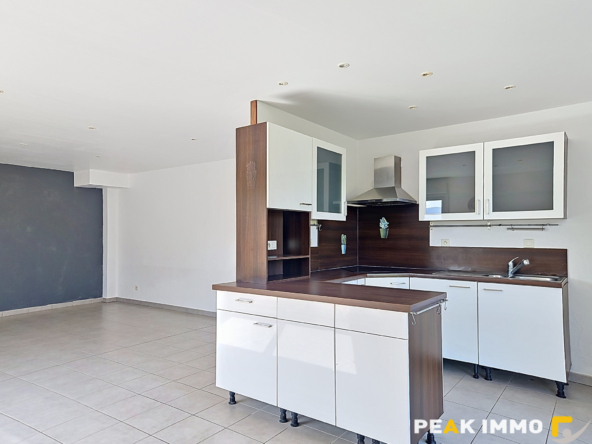 LUCINGES-EXCLUSIVITE-MAISON 3 chambres sur terrain de 490 m2