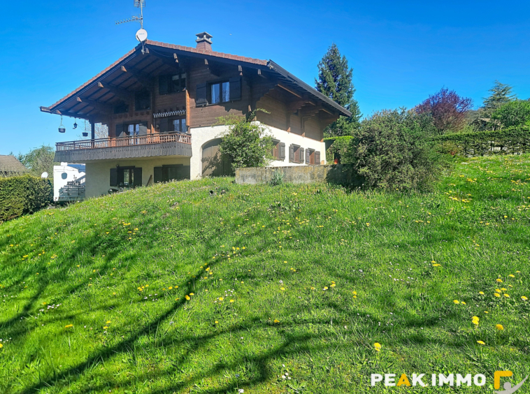 BONNE-SUR-MENOGE-Chalet 146 m2-terrain 1055 m2 sud- Studio i