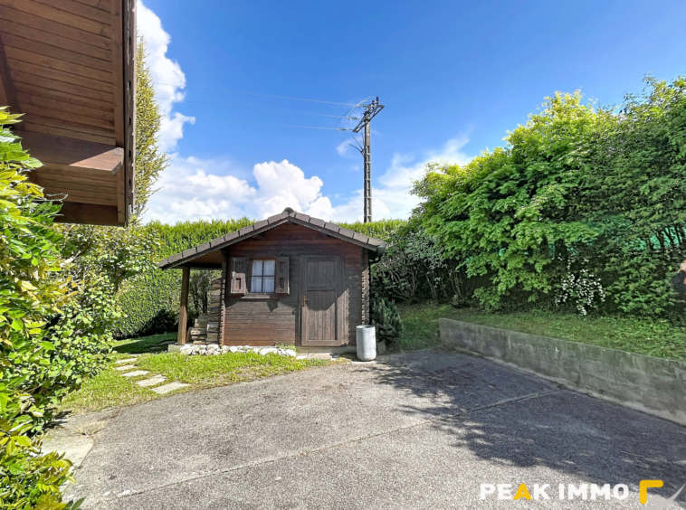 Maison individuelle 150 m2   Terrain 1 212 m2   Chevaline se