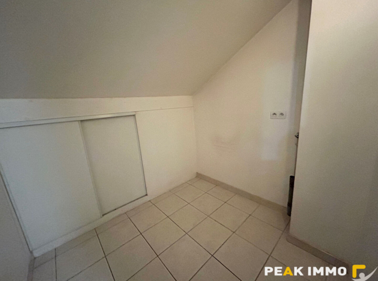 Appartement Saint Jeoire 4 pièce(s) 84.64 m2