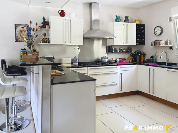 EXCLUSIVITE FILLINGES   Maison de plain-pied au calme, sans