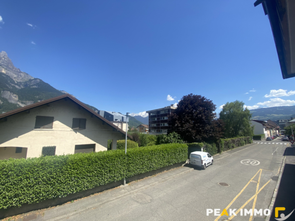 Sallanches T3 garage et jardin