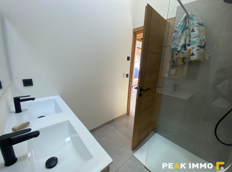 Appartement 3 pièces - 80,10 m2 - Sallanches