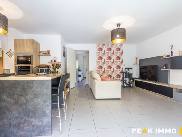ANNECY LE VIEUX - APPARTEMENT T4 - 80M2 - CAVE - TERRASSE