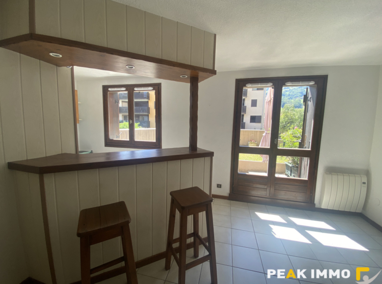 Sallanches T3 garage et jardin