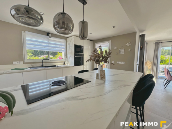 Maison 5 pièces - 133 m2 - Etaux