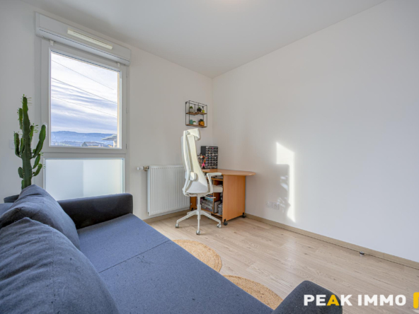 Appartement 4 pièces - 79 m2 - Sales
