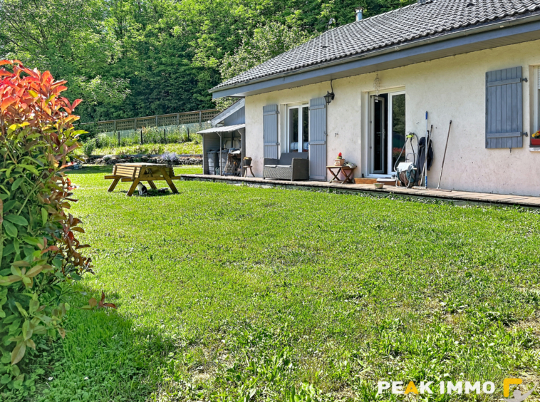 EXCLUSIVITE FILLINGES   Maison de plain-pied au calme, sans