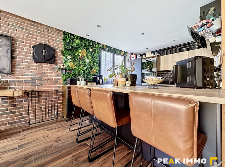 Appartement 5 pièces - 96 m2 - Rumilly