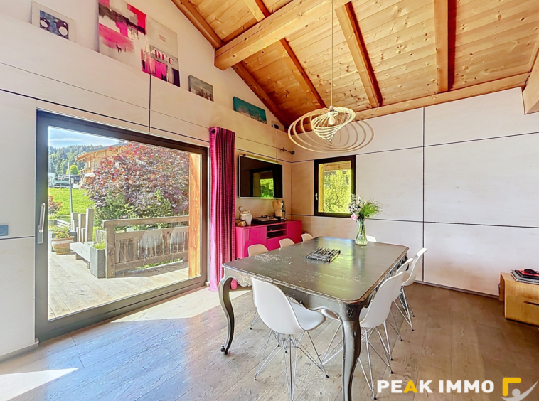 Chalet - 226 m2 habitables - 256 M2 utiles - Combloux La Cry