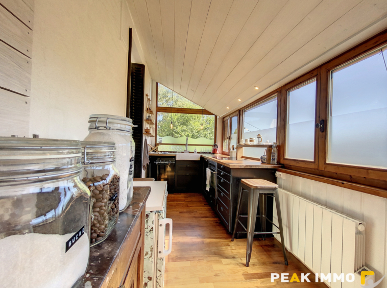 Appartement vue montagnes - 3 pièces - 72 m2 - Tresserve