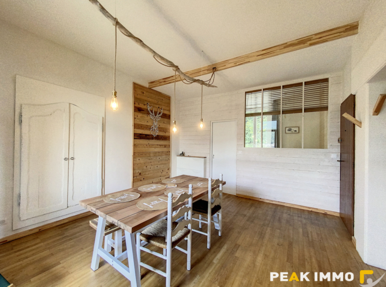 Appartement vue montagnes - 3 pièces - 72 m2 - Tresserve