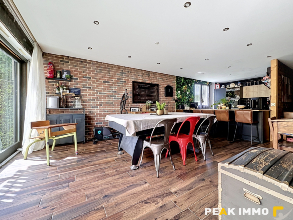 Appartement 5 pièces - 96 m2 - Rumilly