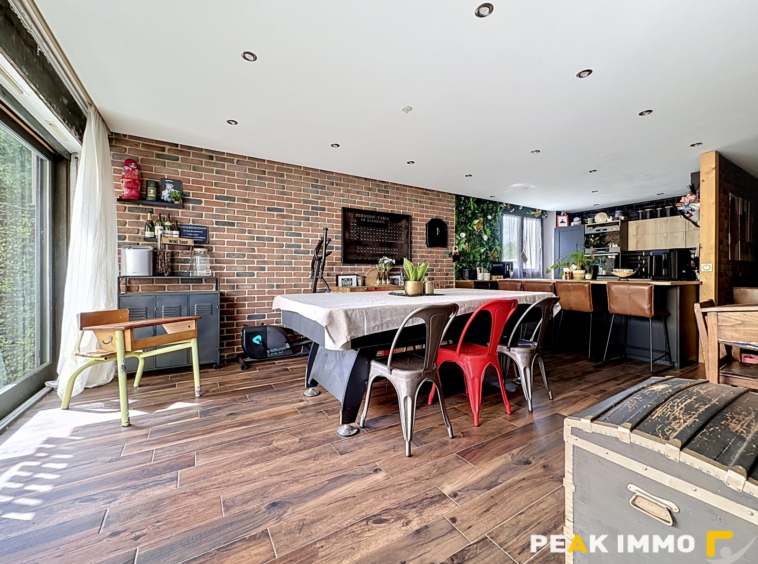 Appartement 5 pièces - 96 m2 - Rumilly