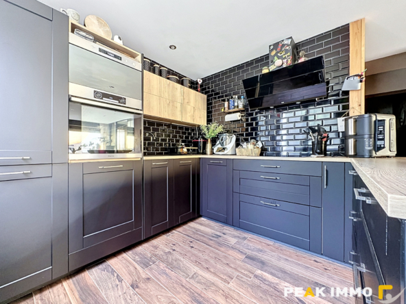 Appartement 5 pièces - 96 m2 - Rumilly