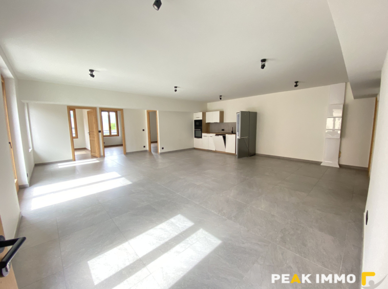 Appartement 4 pièces - 85,60 m2 - Sallanches
