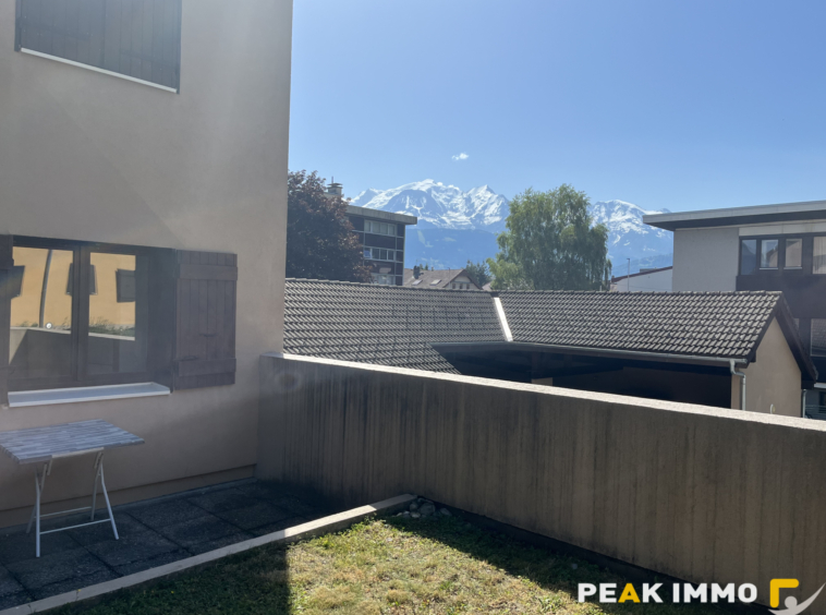 Sallanches T3 jardin et cave