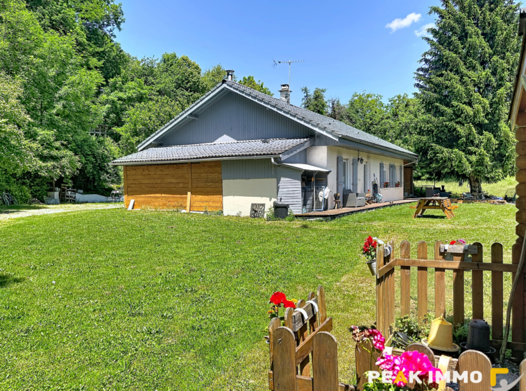EXCLUSIVITE FILLINGES   Maison de plain-pied au calme, sans