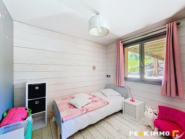 Chalet - 226 m2 habitables - 256 M2 utiles - Combloux La Cry