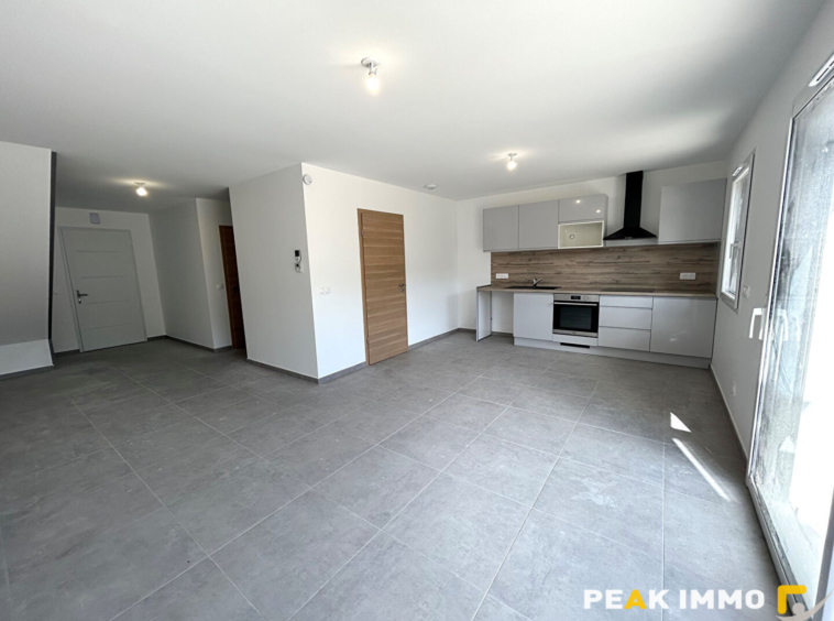 Maison Saint Andre De Boege 4 pièce(s) 89.57 m2