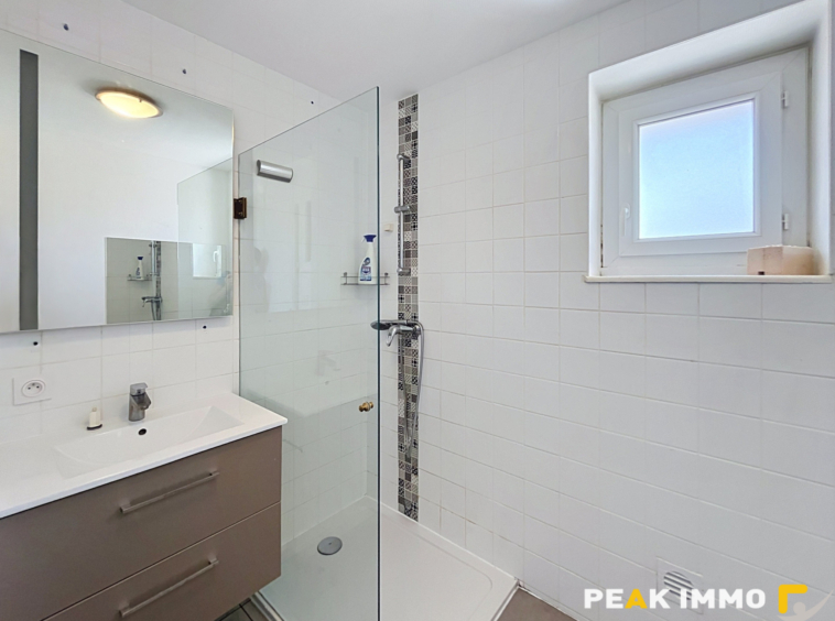 APPARTEMENT T4 DE 62.32M2