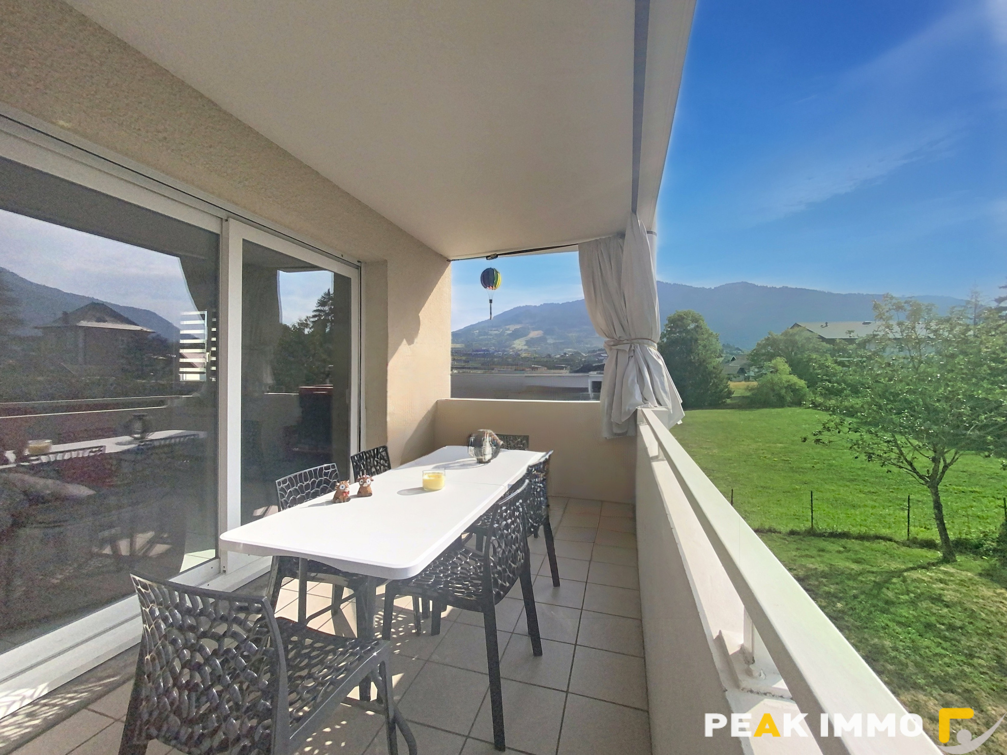 Viuz-en-Sallaz- Appartement T3 avec terrasse plein sud, gara