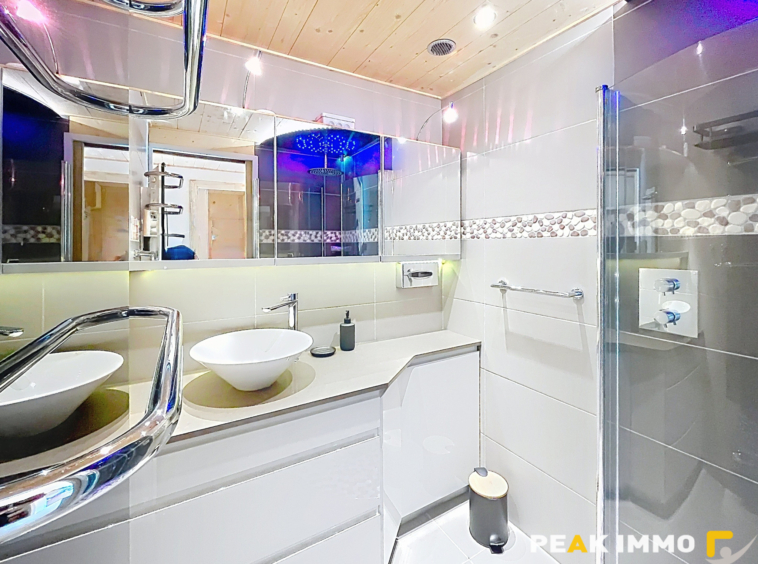 F2 Cabine Duplex - 53 m2 utiles - Demi Quartier La Princesse