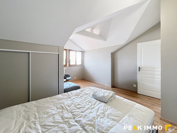 Magnifique Appartement meublé T5 en Duplex de 99,09 m2