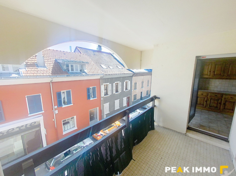 SALLANCHES T4 BALCON 81.21 M2