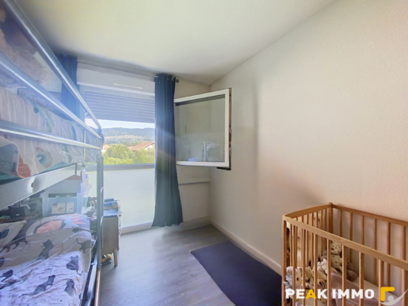 Viuz-en-Sallaz- Appartement T3 avec terrasse plein sud, gara