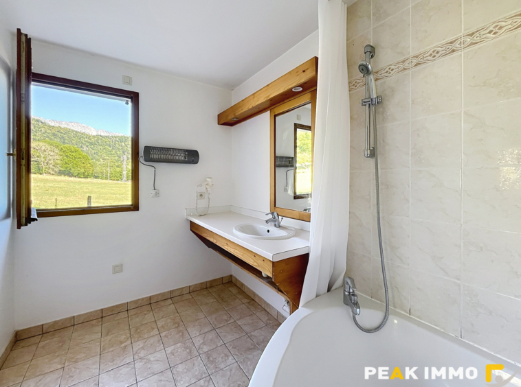 Appartement T2 - 38 m2 - GIEZ