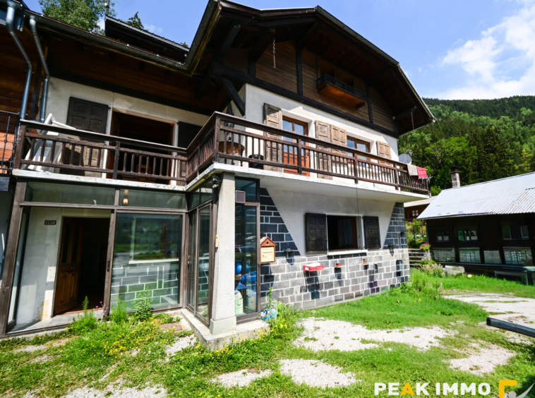 Maison Mitoyenne 160 m2 habitables - CHAMONIX-MONT-BLANC