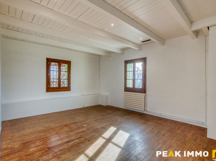 Location maison 9 pièces Viuz en sallaz