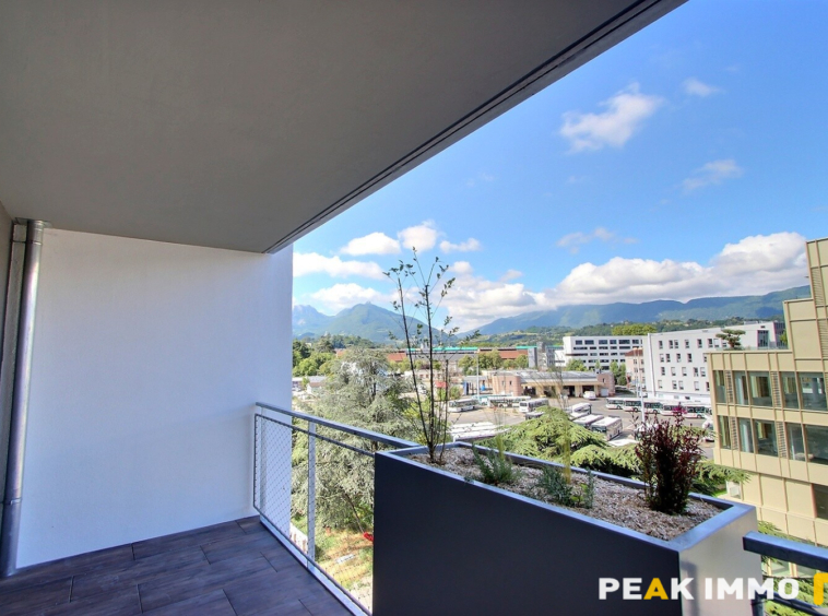 Appartement - 2 pièces - CHAMBERY