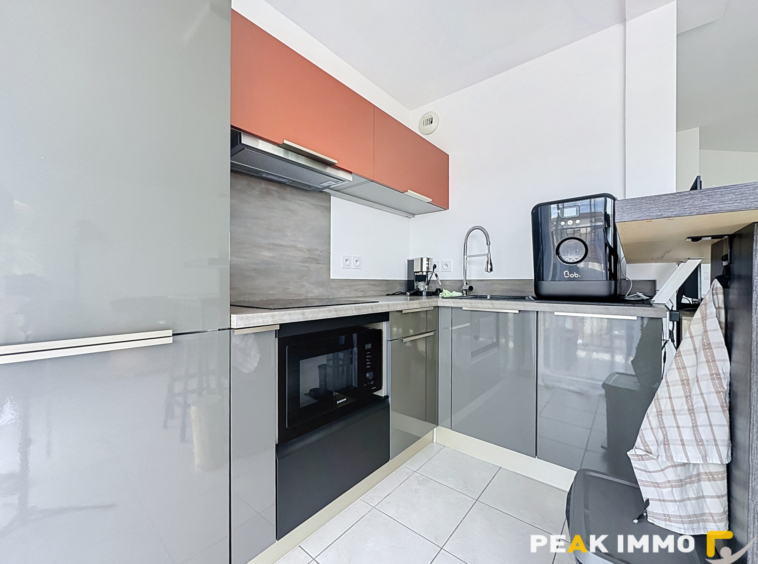Appartement 2 pièces - 46 m2 - Vallières-sur-Fier