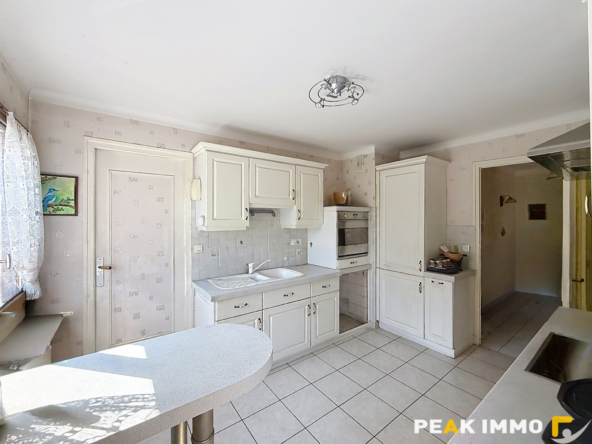 T3 - 76m2 - Secteur des Pommaries - 2 balcons - cave -