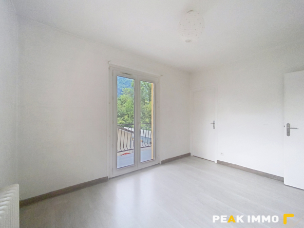 SAINT-JEOIRE-EN-FAUCIGNY   Appartement T3 de 60,75 m2 avec b
