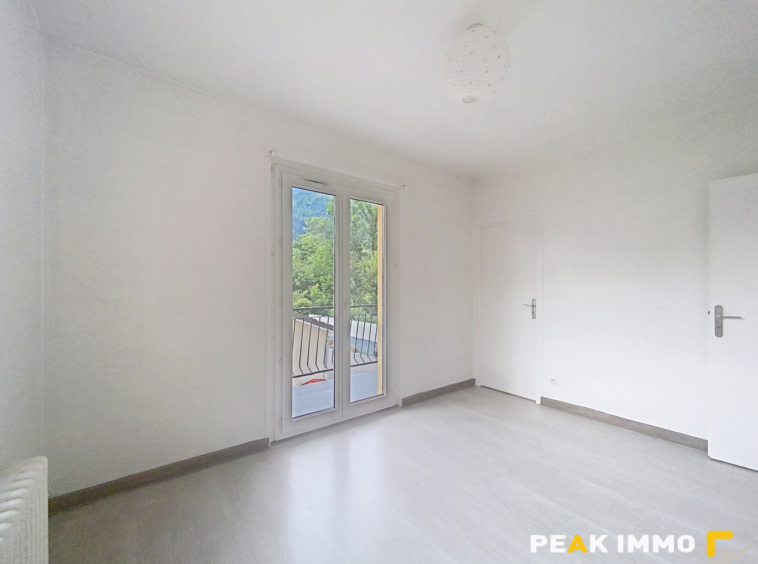 SAINT-JEOIRE-EN-FAUCIGNY   Appartement T3 de 60,75 m2 avec b