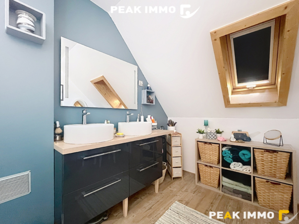 CRANVES-SALES - Maison mitoyenne de 104m2 avec jardin et pis